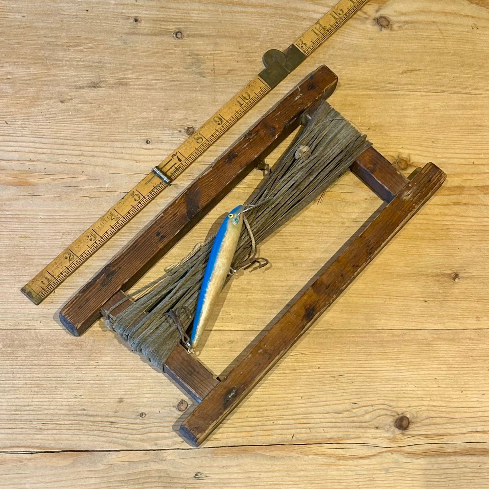 Early-mid 20th-Century Fishing Hand Line