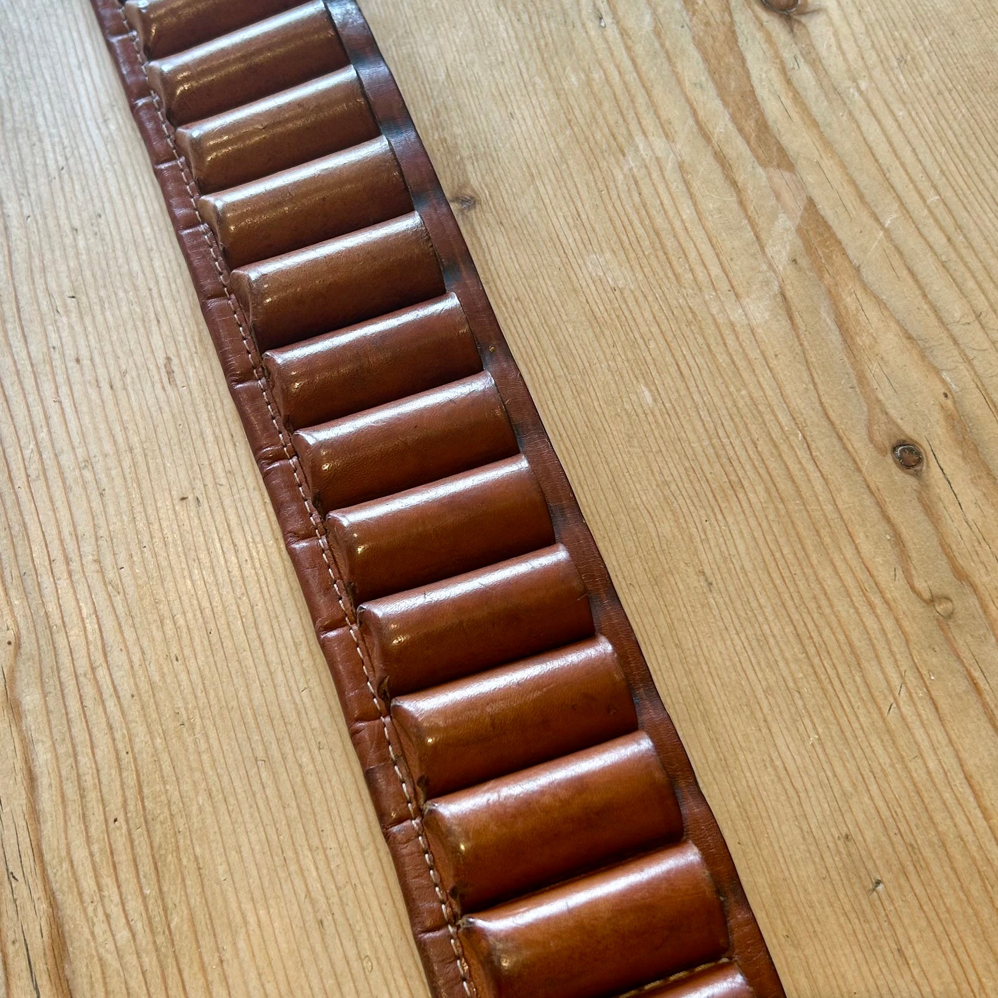 Preloved Leather Cartridge Belt (33”–40.5”) 12 Gauge