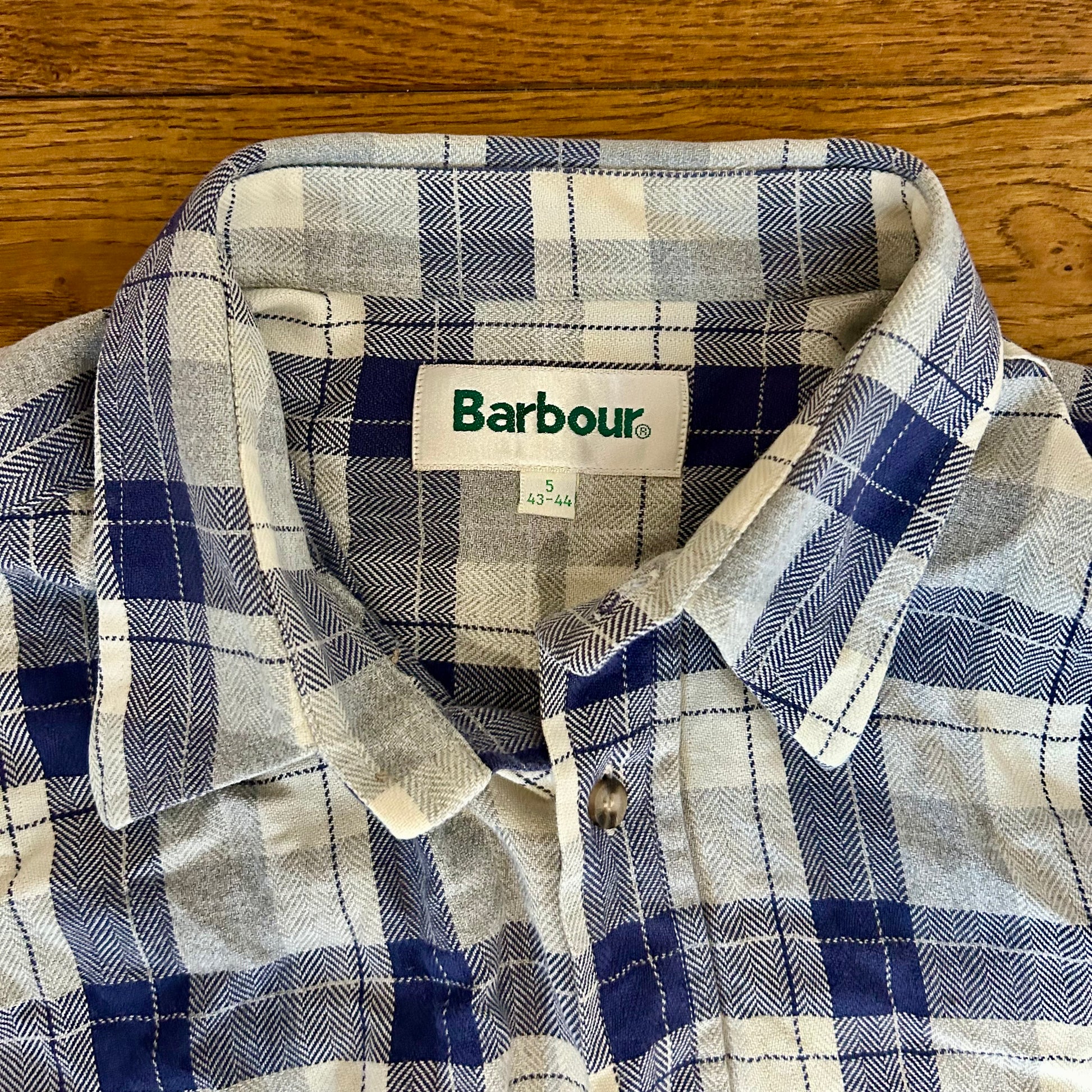 Preloved Barbour Checked Shirt - Men’s Large 17inch Neck