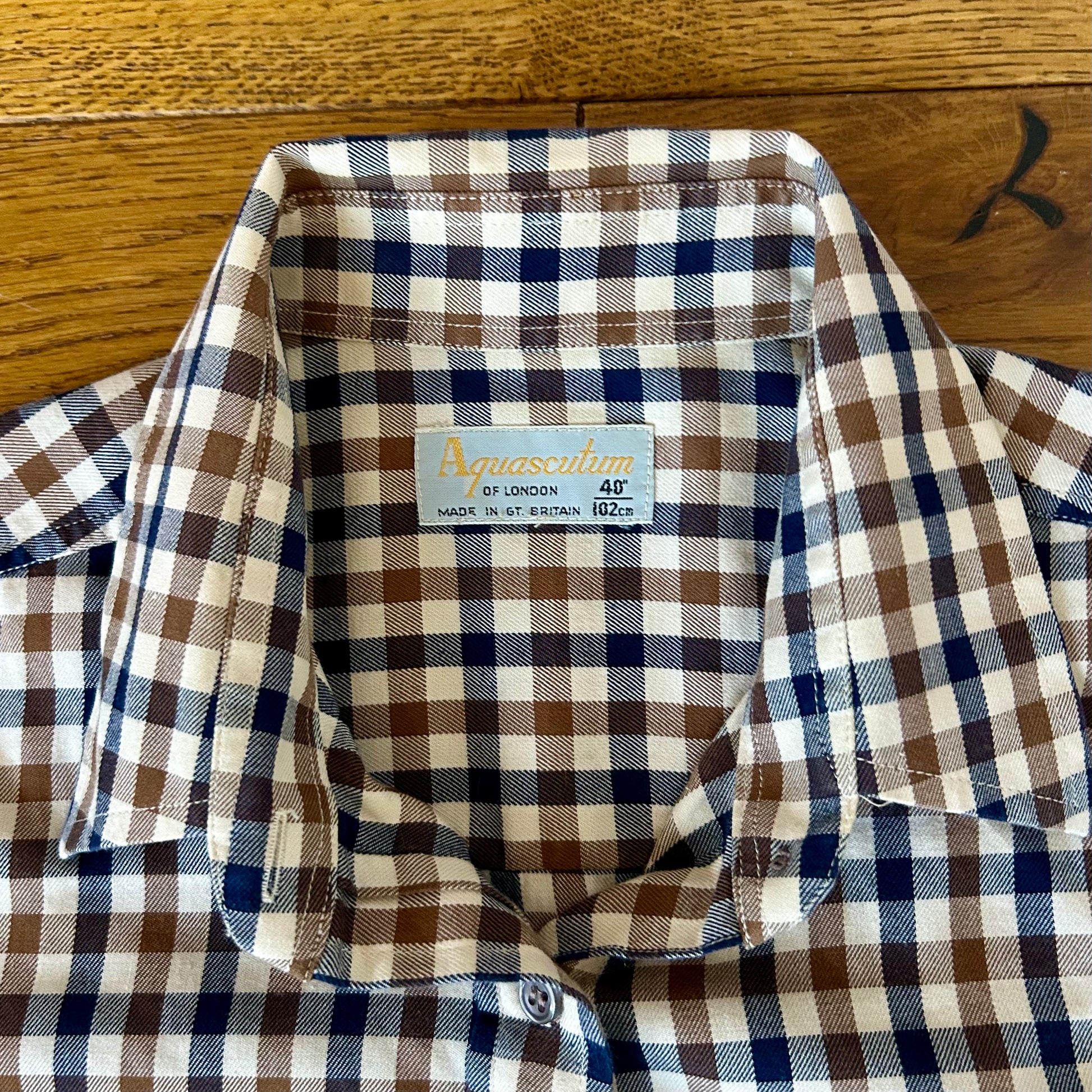Preloved Aquascutum Ladies’ Shirt – Size 40” Chest